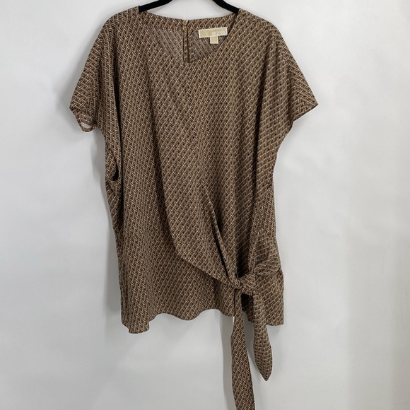 Michael Kors All Over Logo Print Front Tie Tunic Top Casual Plus Size 2X - Picture 3 of 10